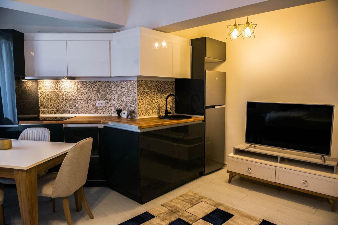 Konak Solid Residence Mamaia Butoaie 马马亚 外观 照片