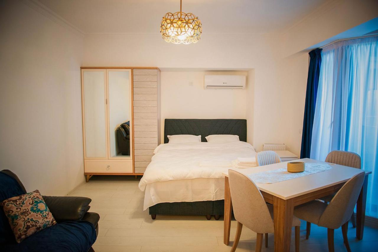 Konak Solid Residence Mamaia Butoaie 马马亚 外观 照片
