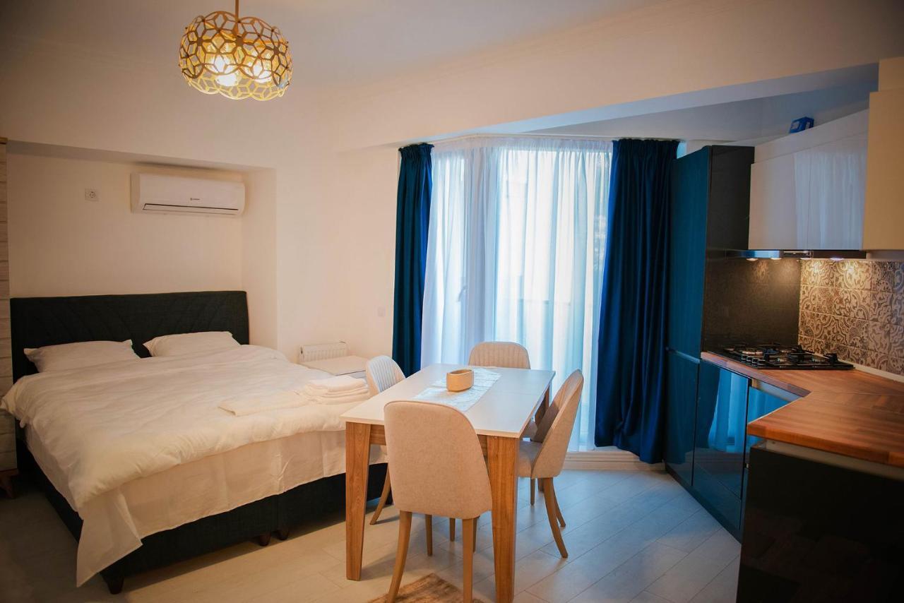 Konak Solid Residence Mamaia Butoaie 马马亚 外观 照片