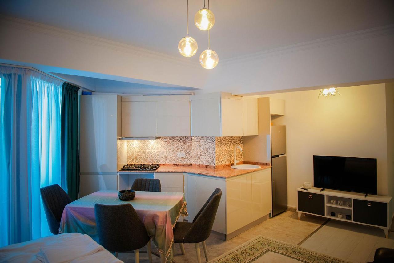 Konak Solid Residence Mamaia Butoaie 马马亚 外观 照片
