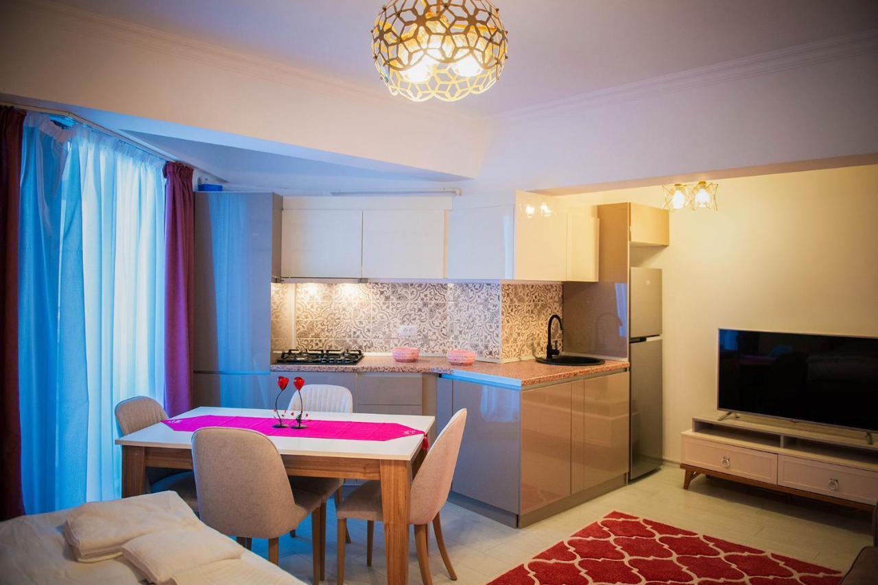 Konak Solid Residence Mamaia Butoaie 马马亚 外观 照片