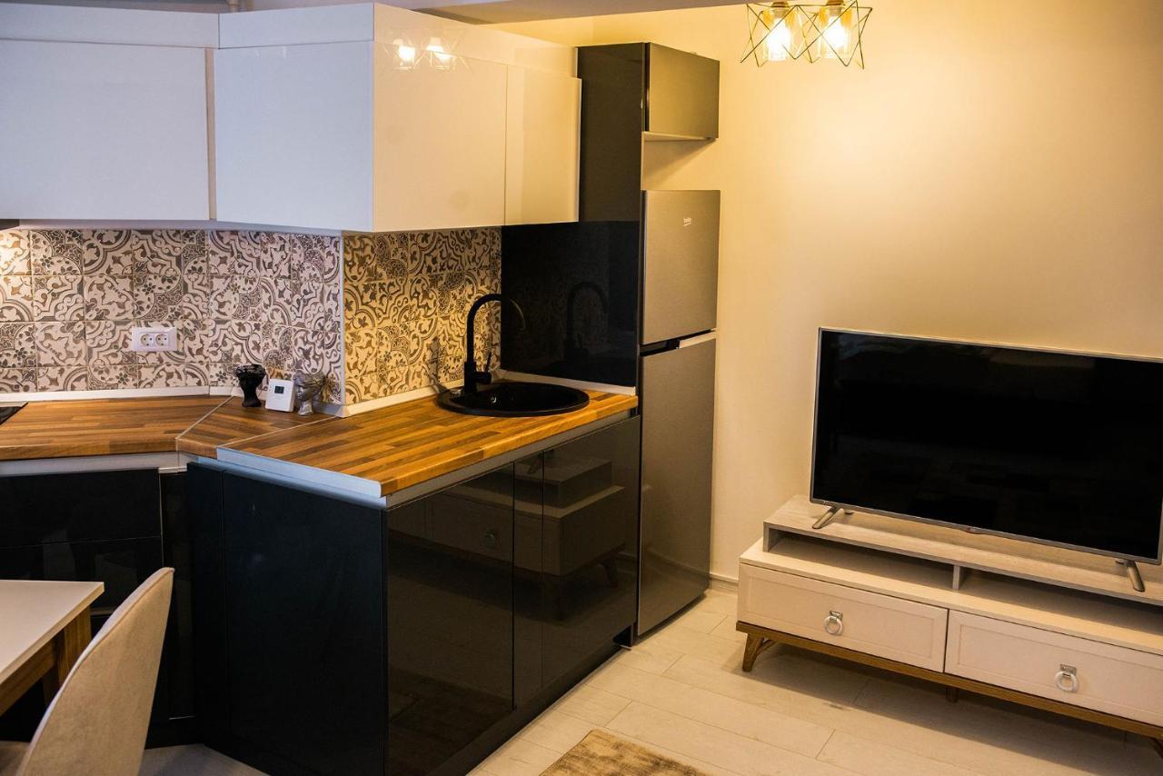 Konak Solid Residence Mamaia Butoaie 马马亚 外观 照片