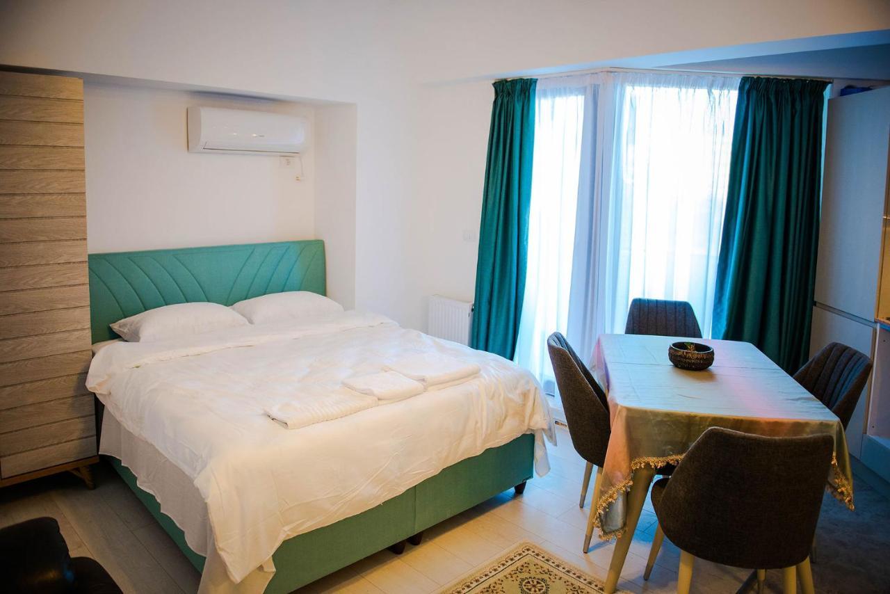 Konak Solid Residence Mamaia Butoaie 马马亚 外观 照片